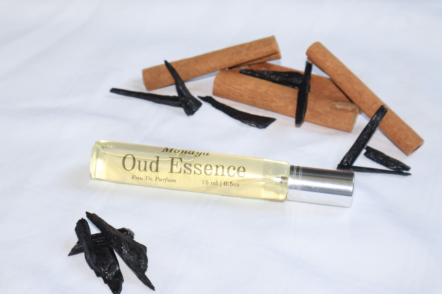 Oud Essence – Eau de Parfum & Fragrance Oil